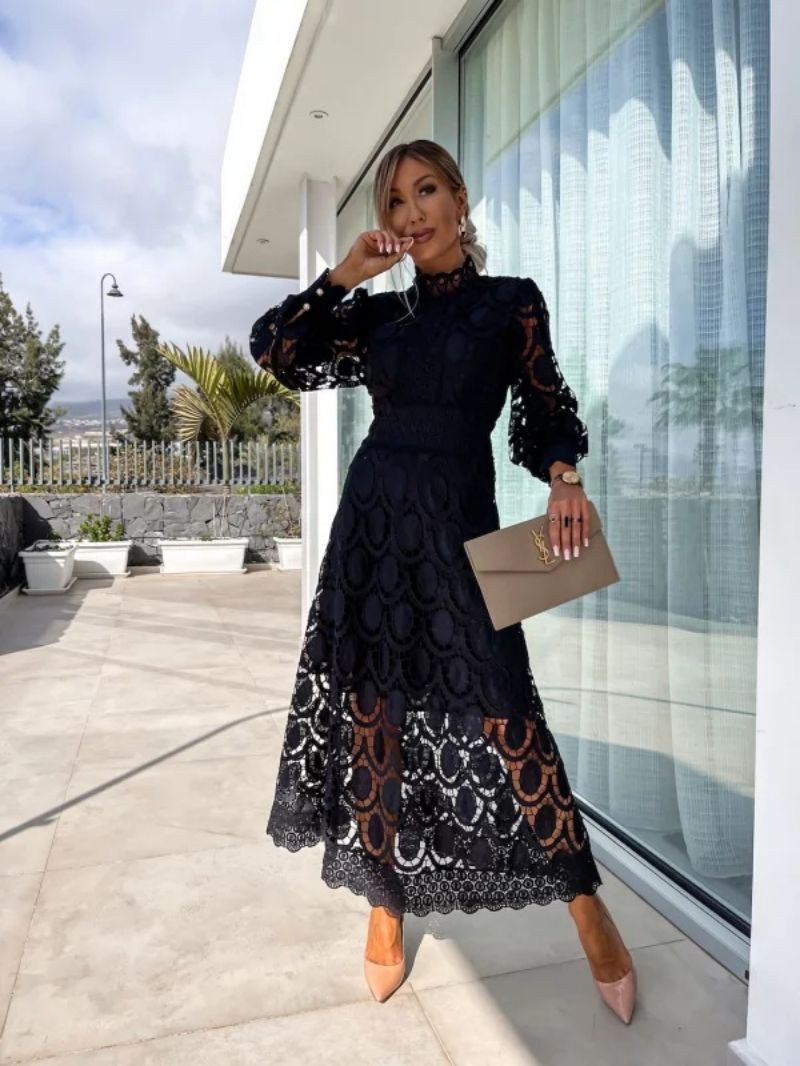 Lisa™ Romantic Lace Dress