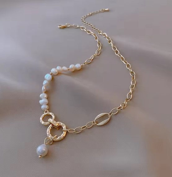 Natural Freshwater Pearl Necklace