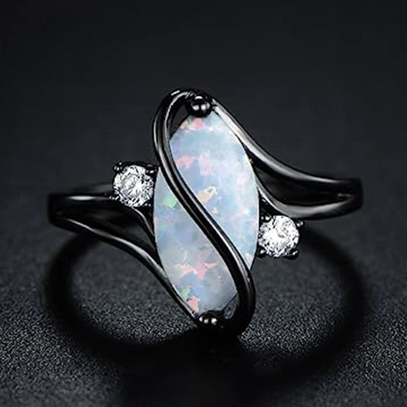 Vintage Black & Opal Twist Ring