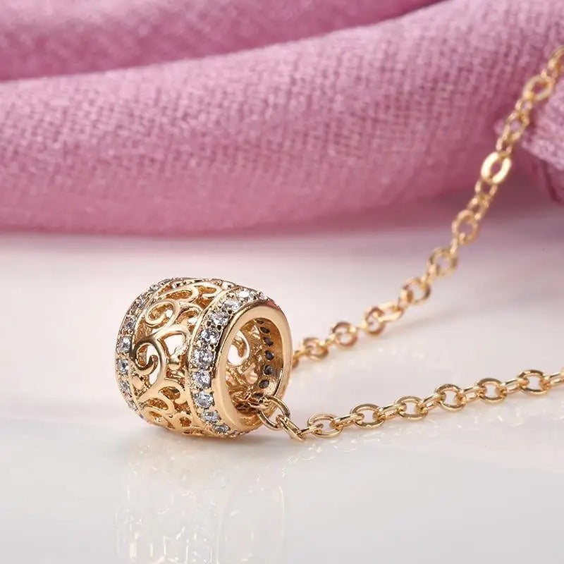 Gold Decorative Crystal Necklace